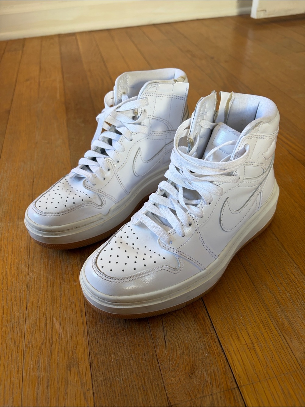 JORDAN Nike White High-Top Sneakers with Side ZIP Gum Outsole